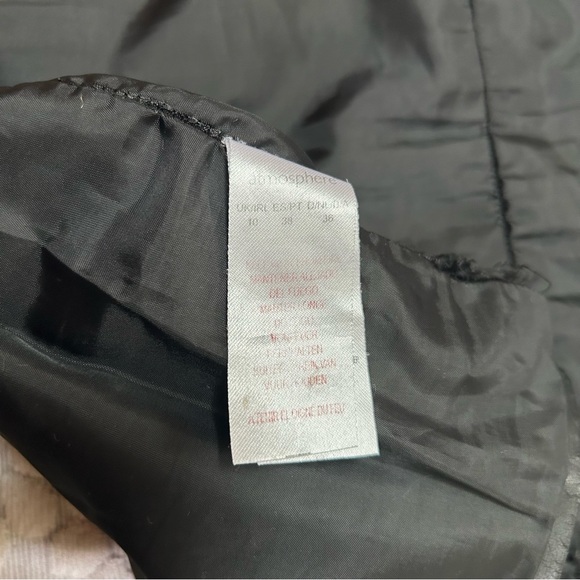 Atmosphere Women’s black vegan leather mini skirt, front zip pockets. Size 6 - Picture 8 of 10